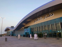 المطارات