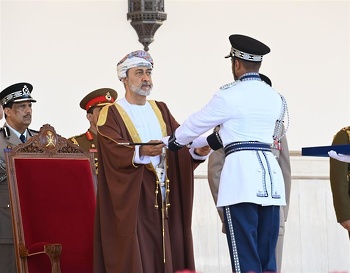 جلالةُ السُّلطان القائد الأعلى يشمل برعايته السّامية احتفال شُرطة عُمان السُّلطانية بيومها السنوي