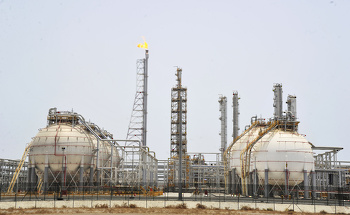 الثروة النفطية والغاز الطبيعي