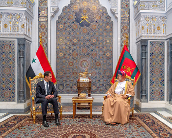 陛下はシリア大統領を迎えられる。