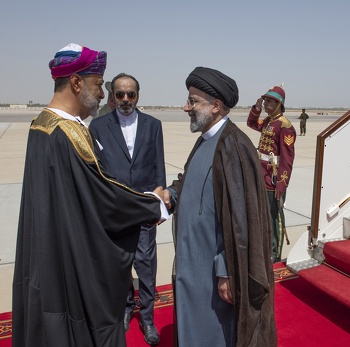 陛下はイラン大統領を迎えられる