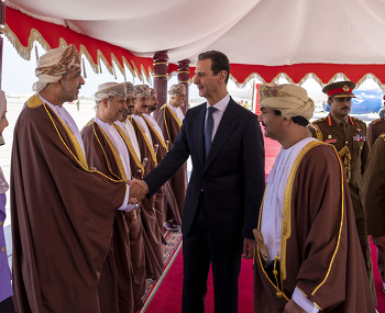 陛下はシリア大統領を迎えられる。