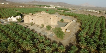 Citadelle de Jabreen dans la wilaya de Bahla