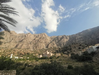 Pueblo de Hadsh, Wilaya de Nakhal	