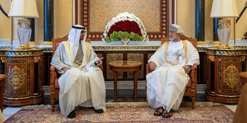 Su Majestad el Sultán recibe al Presidente de los Emiratos Árabes Unidos