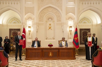 Su Majestad el Sultán recibe al Presidente de la República de Türkiye el 22 de octubre de 2025