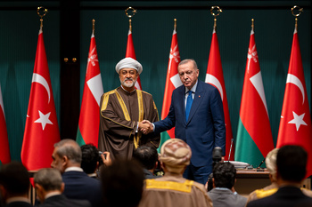 Visita de Su Majestad el Sultán a la República de Turquía