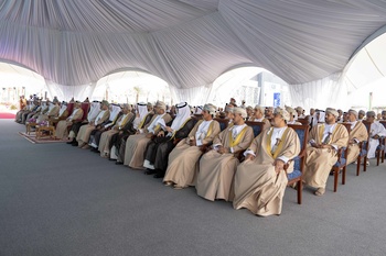 Su Majestad preside la ceremonia de inauguración del Proyecto de la Refinería de Duqm, en presencia de Su Alteza el Emir de Kuwait