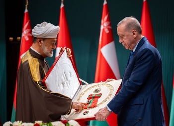 Visita de Su Majestad el Sultán a la República de Turquía