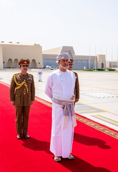 Sa Majesté le Sultan reçoit son frère, l’Émir de l’État du Koweït