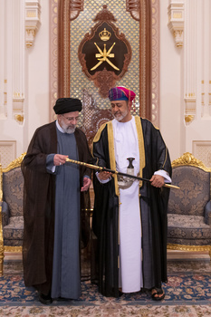 Sa Majesté le Sultan reçoit le Président de la République islamique d’Iran