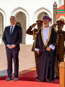 Sa Majesté le Sultan reçoit le Président de la Confédération suisse
