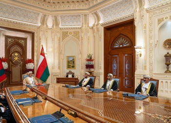 Sa Majesté le Sultan préside la réunion du Conseil des ministres au palais d’Al Mamoura, à Salalah, le 16/10/2025