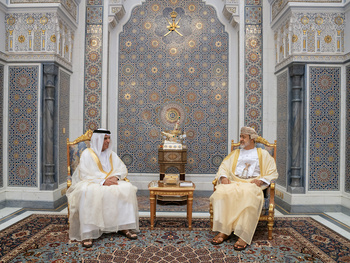 Sa Majesté le Sultan reçoit Son Altesse le Souverain de l’Émirat de Ras Al Khaïmah