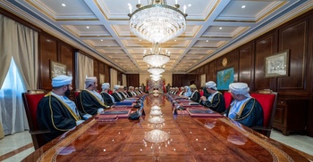 Réunion du Conseil des ministres au palais d’Al Hosn, dans la wilaya de Salalah, au gouvernorat du Dhofar, le 17/11/2022