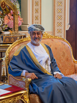 Sa Majesté le Sultan reçoit Ajay Banga, Président du Groupe de la Banque mondiale