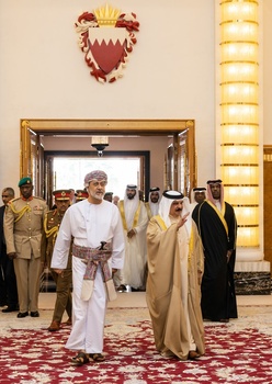 Sa Majesté le Sultan visite le Royaume de Bahreïn