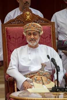 Sa Majesté le Sultan rencontre les cheikhs du gouvernorat de la Sharqiyah Nord
