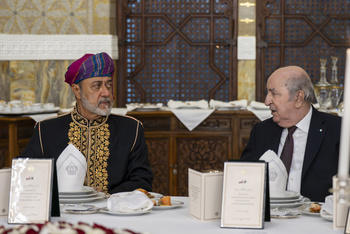 Visite de Sa Majesté le Sultan à la République algérienne démocratique et populaire