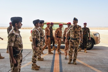 Sa Majesté le Sultan visite la base aérienne d’Adam de la Force aérienne royale d’Oman le 12/03/2023