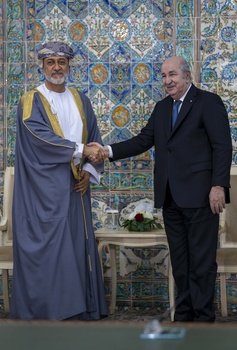 Visite de Sa Majesté le Sultan à la République algérienne démocratique et populaire