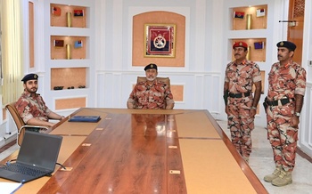 Visite de l’artillerie du Sultan d’Oman 