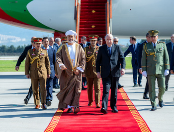 Visite de Sa Majesté le Sultan à la République algérienne démocratique et populaire