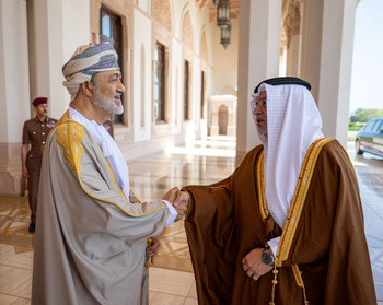 HM The Sultan Gives Audience to Crown Prince of Bahrain