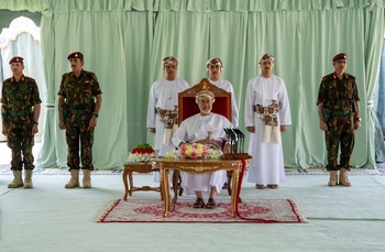 Sa Majesté le Sultan rencontre les cheikhs et les notables du gouvernorat de Musandam