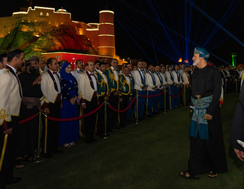 Sa Majesté le Sultan donne un dîner à l’occasion de la Journée des Forces armées 11/12/2025