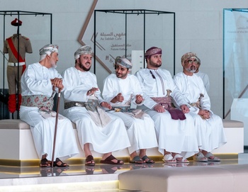 Sa Majesté le Sultan inaugure officiellement le Musée d’Oman à travers le temps