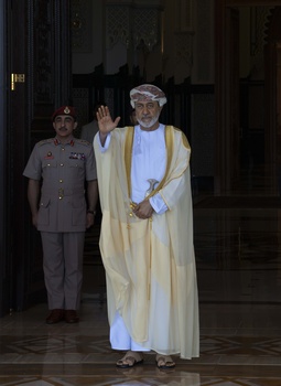 Seine Majestät der Sultan empfängt den Premierminister und Außenminister von Katar — 24.06.2026