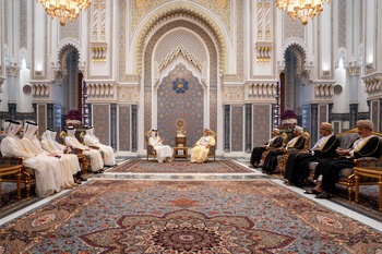 Su Majestad el Sultán recibe al primer ministro y ministro de Asuntos Exteriores de Qatar — 24/06/2026