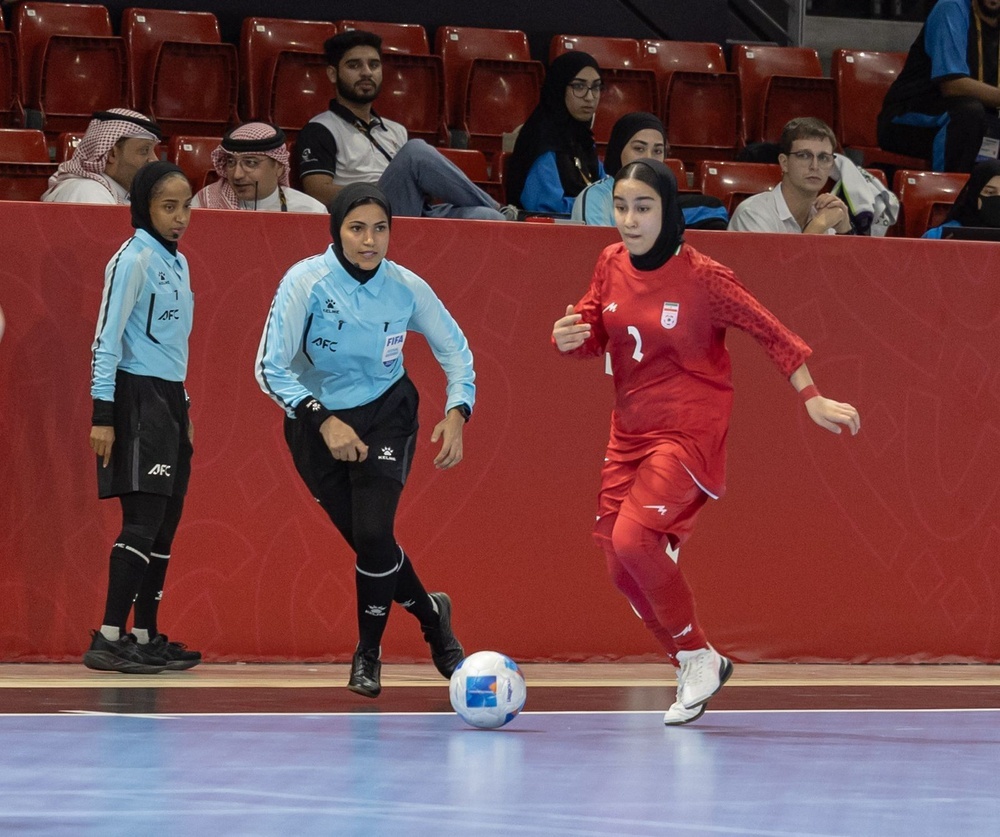 オマーン国サッカーにおける女性審判…高まる存在感と世界への飛躍を目指す志